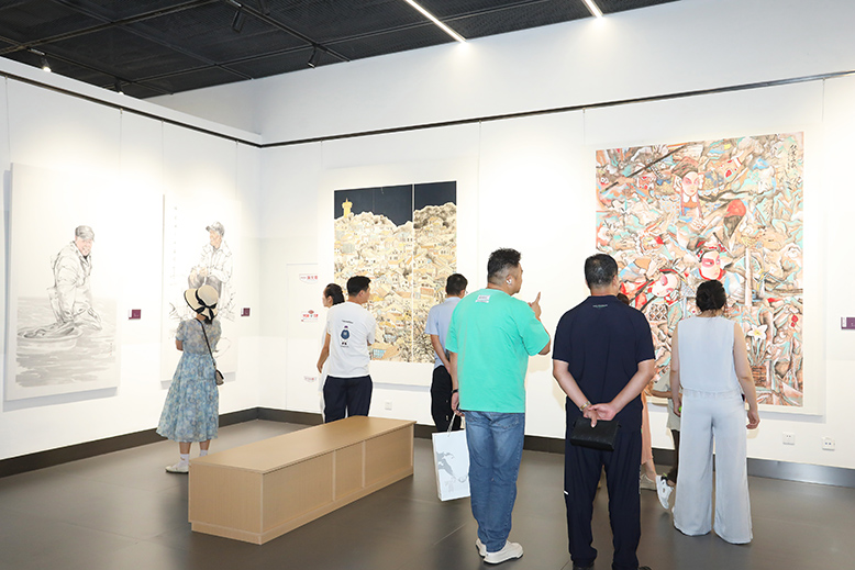 縣美術(shù)教師十人中國(guó)畫(huà)作品展開(kāi)幕
