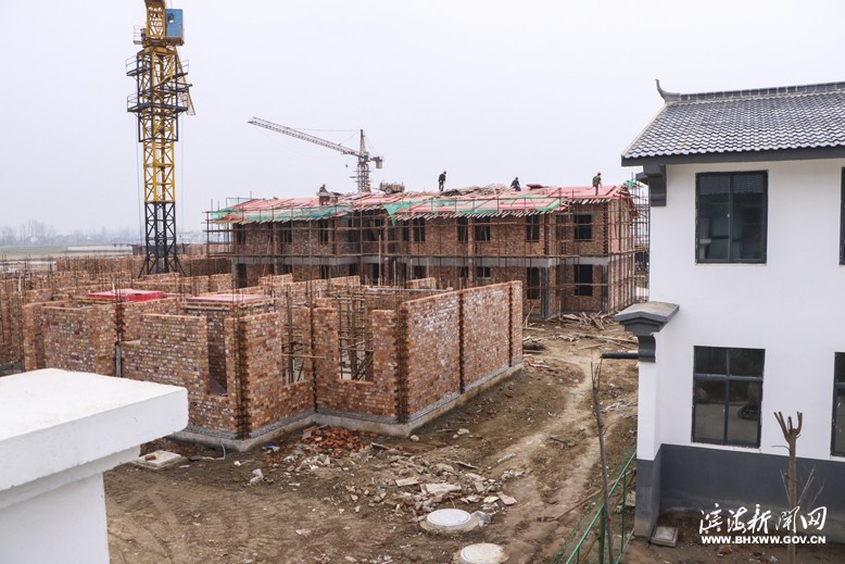 通榆鎮(zhèn)三元村集中居住區(qū)建設現(xiàn)場